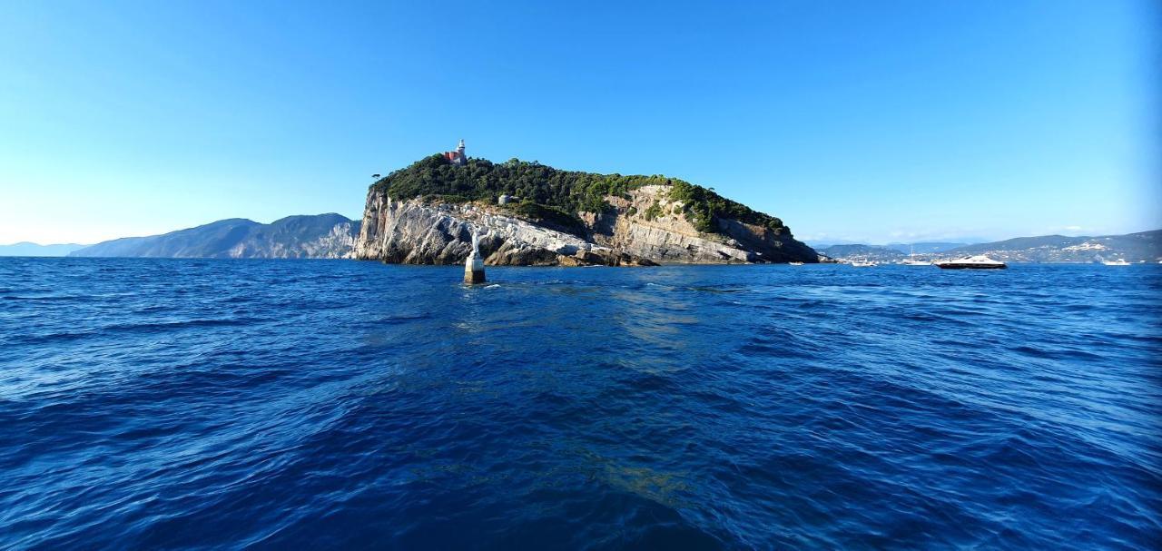 Comodo Al Mare レーリチ エクステリア 写真